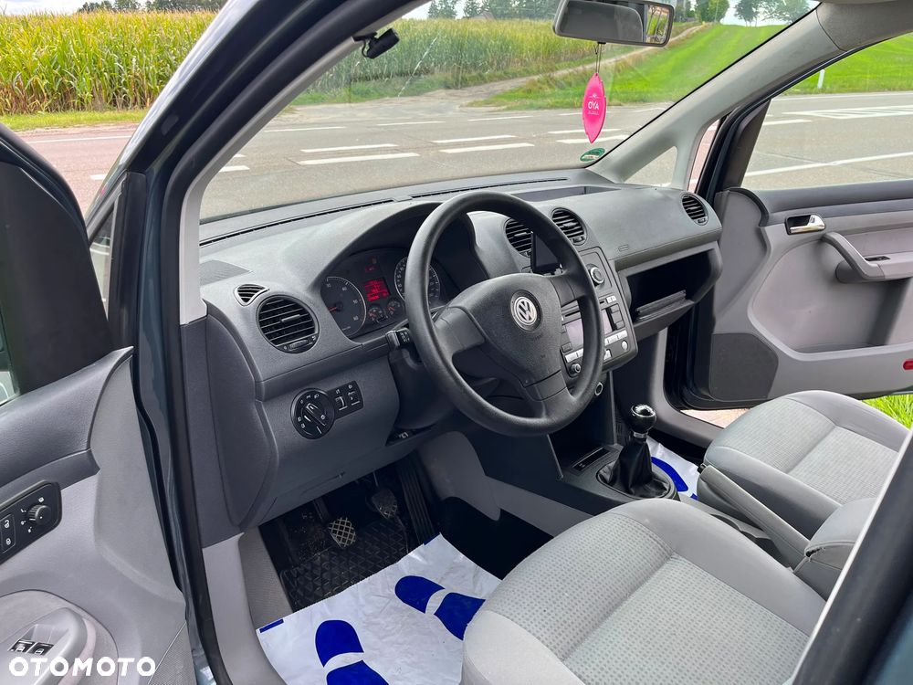 Volkswagen Caddy Life - 18