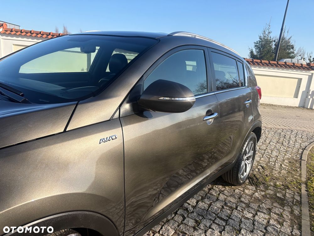 Kia Sportage 2.0 CRDI 4WD Fifa World Cup Edition - 16