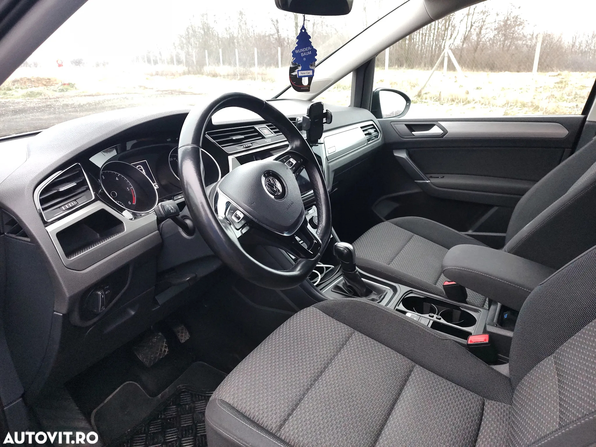 Volkswagen Touran 2.0 TDI SCR DSG Comfortline - 13