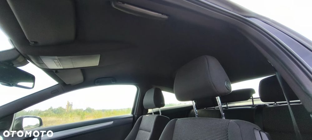 Opel Astra - 9