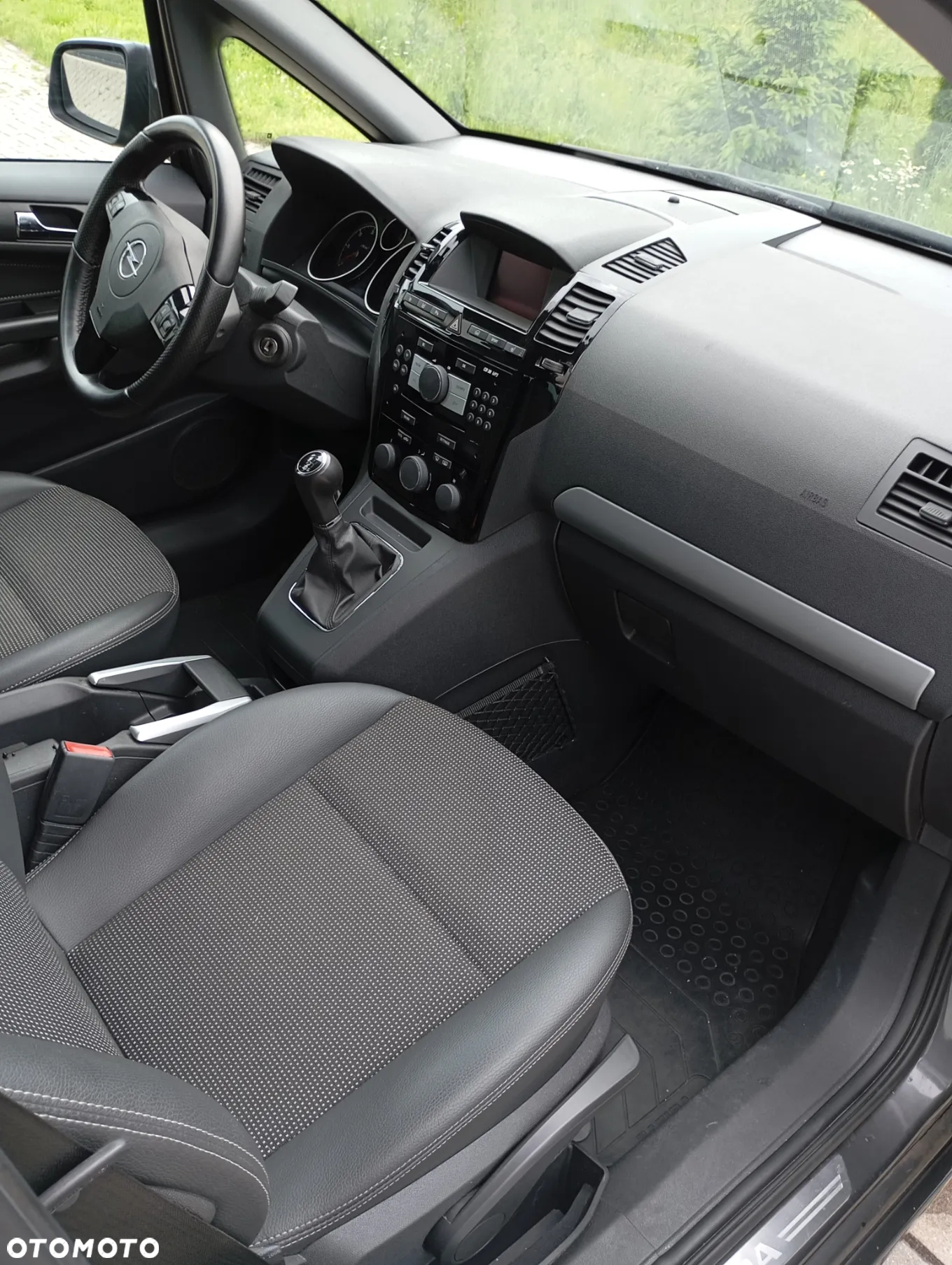 Opel Zafira 1.7 CDTI Cosmo EU5 - 13