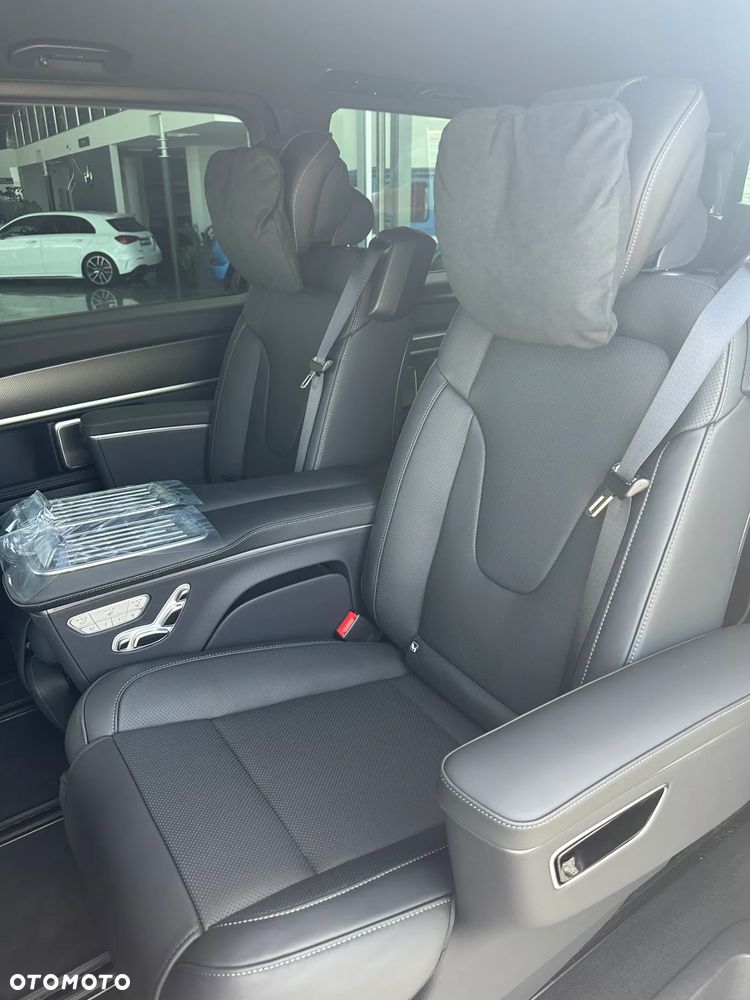 Mercedes-Benz Klasa V 300 d 4-Matic 9G-Tronic Exclusive (ekstra d³) - 23