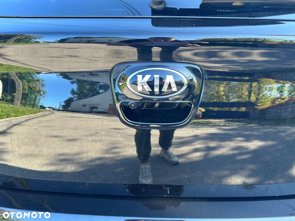 Kia Rio 1.0 T-GDI 120 Mild-Hybrid DCT7 GT Line - 10