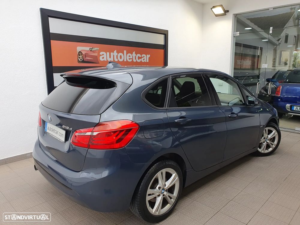 BMW 216 Active Tourer d Sport Line - 24