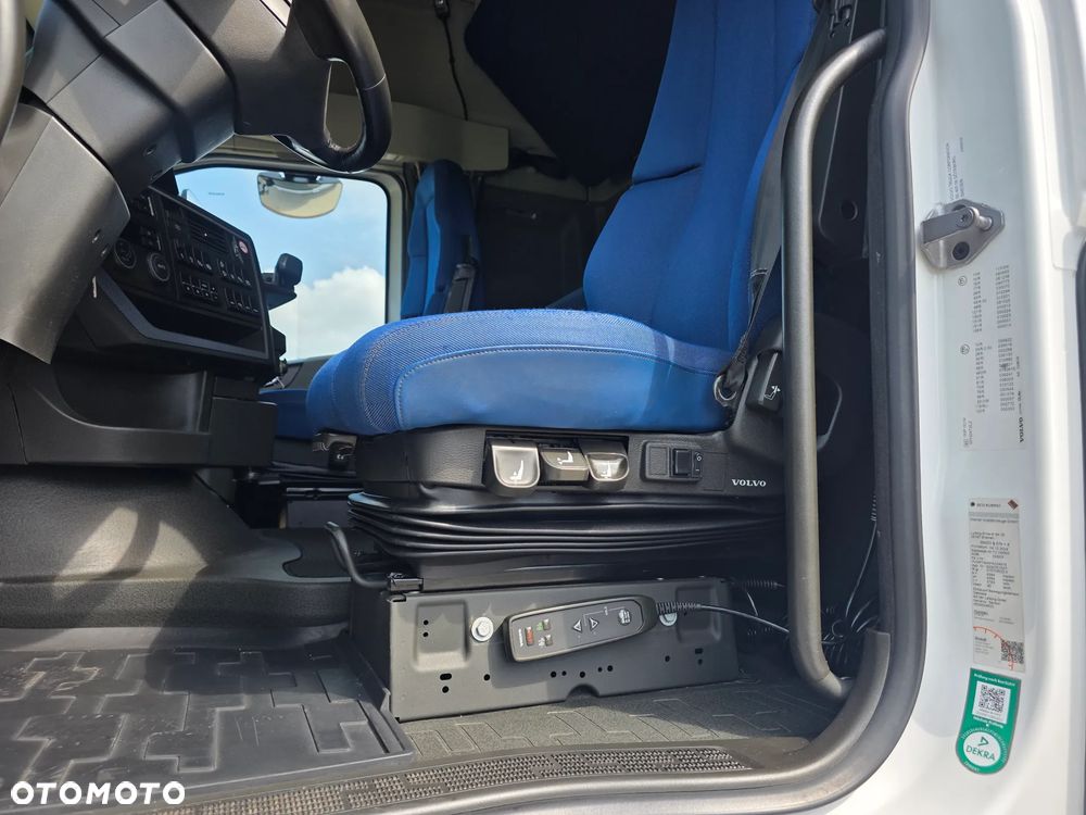 Volvo FH 500 XXL Z DE 360 TYŚ KM KLIMA POSTOJOWA FULL LED ACC NAVI KAMERA SUPER STAN !!! - 18