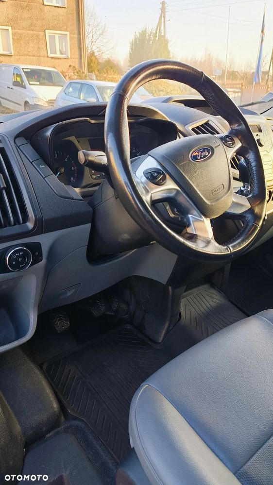 Ford TRANSIT - 12