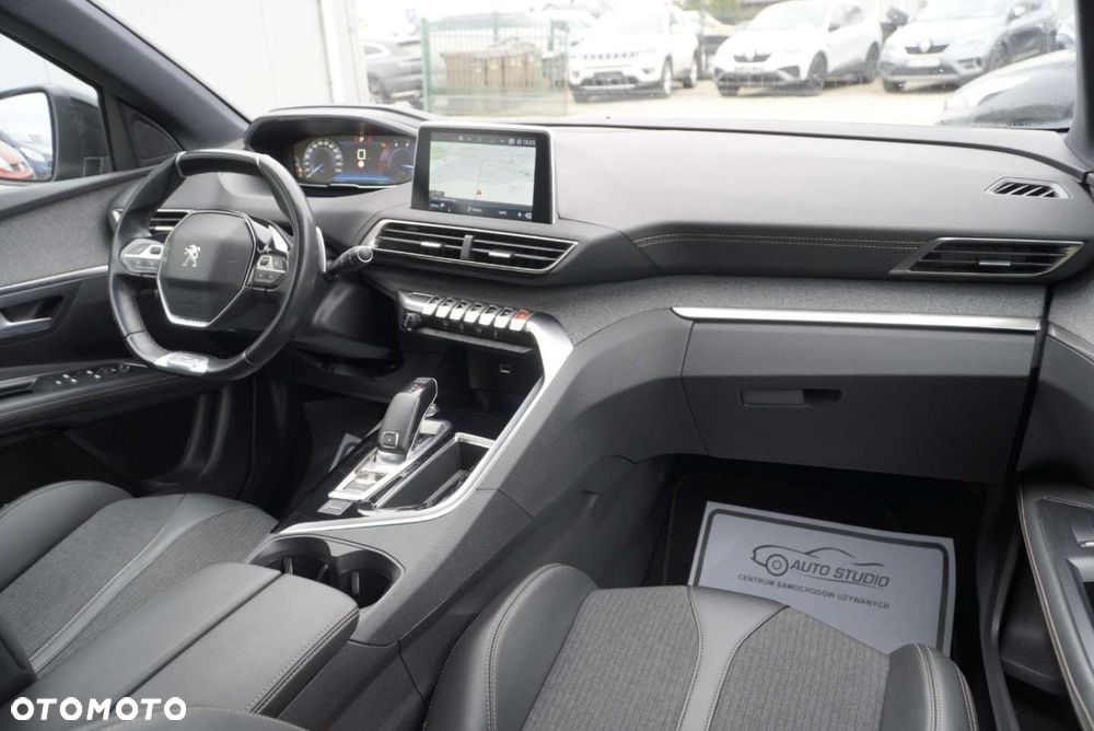 Peugeot 3008 BlueHDi 130 Stop & Start EAT8 Allure - 13