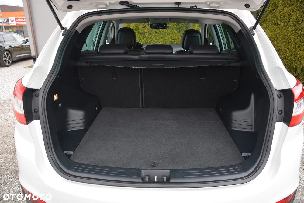 Hyundai ix35 - 12
