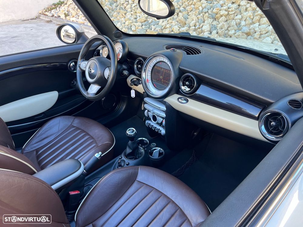 MINI Cabrio Cooper S - 32