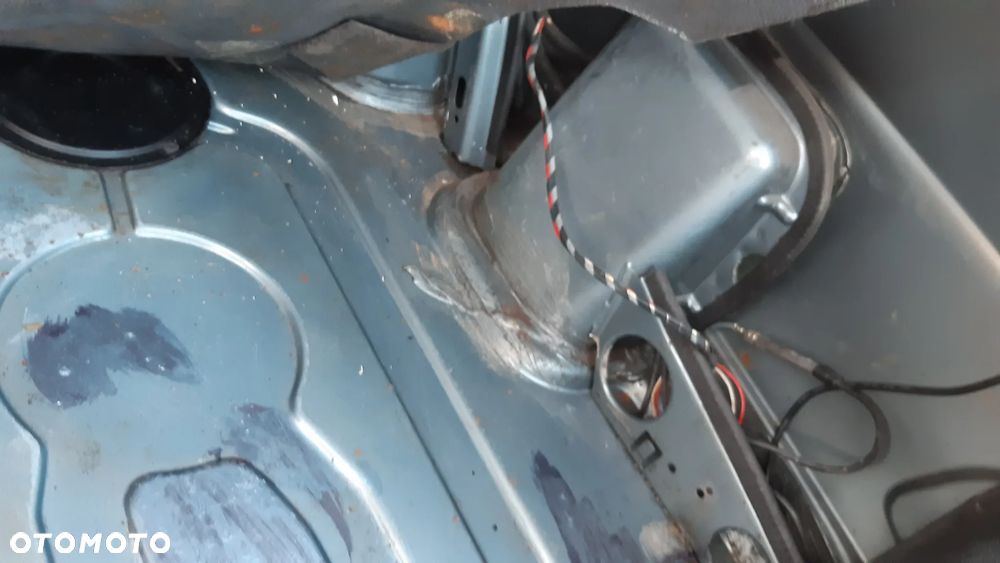 BMW Seria 5 - 36