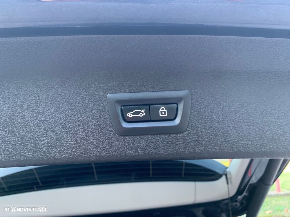 BMW X1 16 d sDrive Pack M - 33