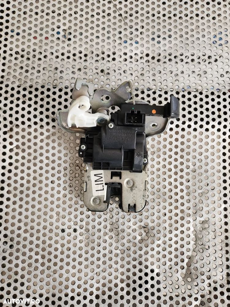 Broasca Blocator Incuietoare Portbagaj Audi A8 4H D4 An 2010-2011-2012-2013-2014-2015-2016-2017 Cod - 4