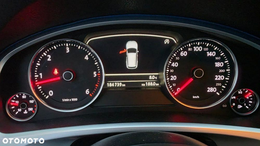 Volkswagen Touareg - 14