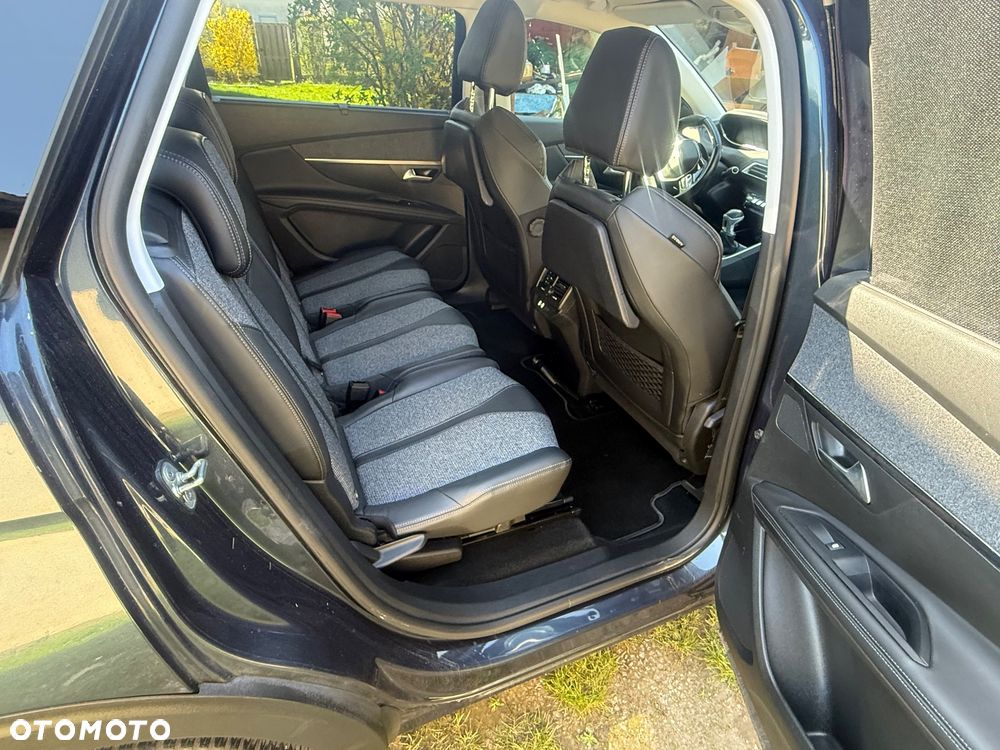 Peugeot 5008 BlueHDi 150 Allure - 10