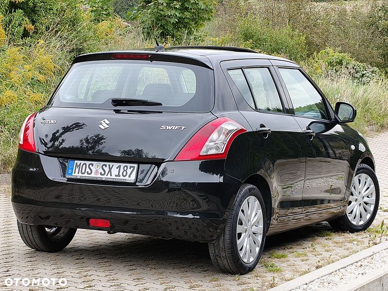 Suzuki Swift 1.2 Premium - 4