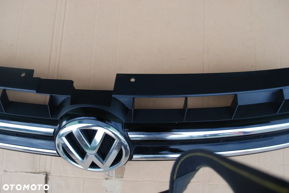 ATRAPA GRILL VW TOUAREG 10-14 7P6853651A - 7