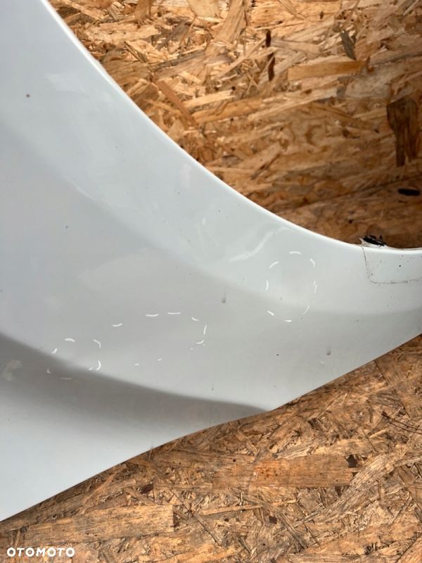 BŁOTNIK prawy KIA SOUL I 1 Kod lakieru: 1H - 6