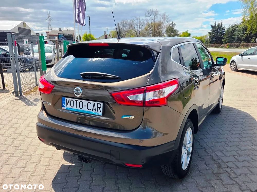 Nissan Qashqai 1.5 dCi N-Connecta - 10