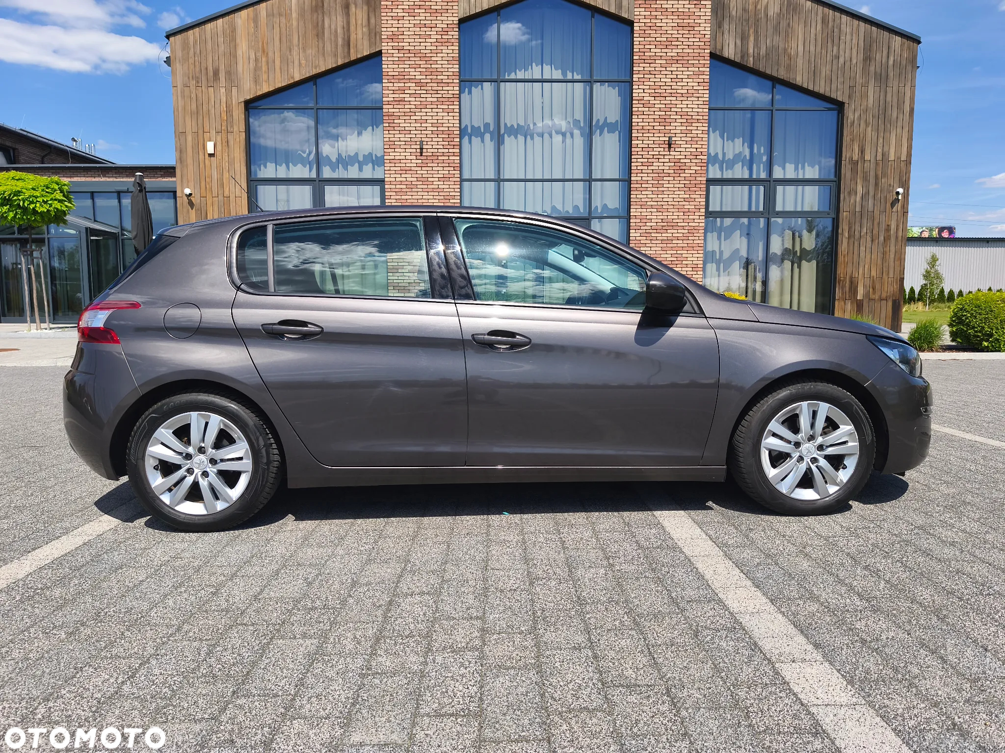 Peugeot 308 1.6 e-HDi Active S&S - 10