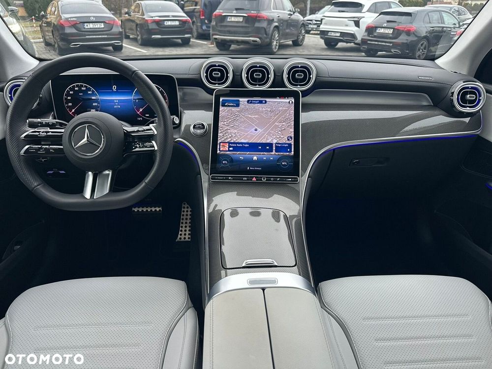 Mercedes-Benz GLC - 9