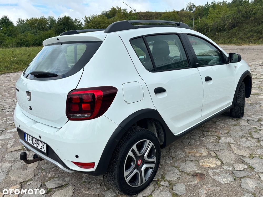 Dacia Sandero Stepway 0.9 TCe Laureate S&S - 11