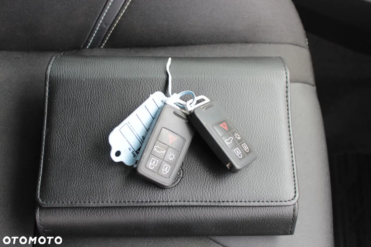 Volvo V40 D2 Momentum - 18