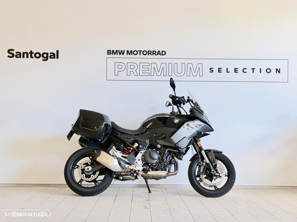 BMW F 900 XR TRIPLE BLACK - 5