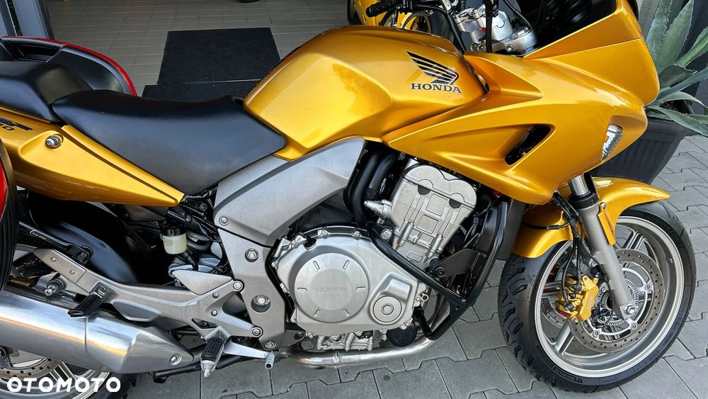 Honda CBF - 12