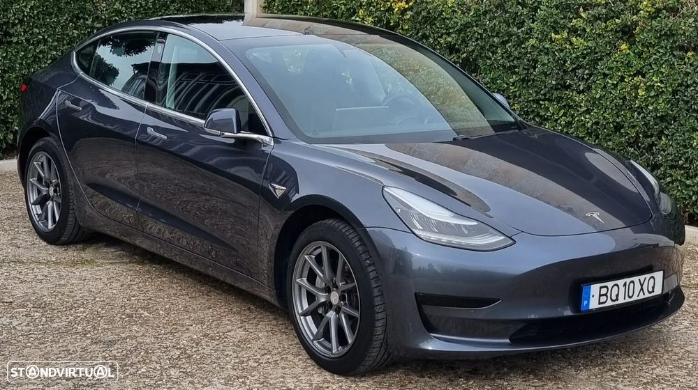 Tesla Model 3 Standard Range Plus RWD - 2