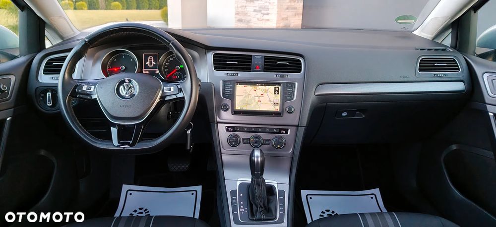 Volkswagen Golf 1.6 TDI BlueMotion Technology DSG Lounge - 19