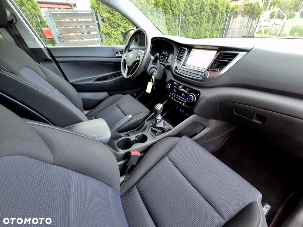 Hyundai Tucson 1.6 GDi Comfort 2WD - 34