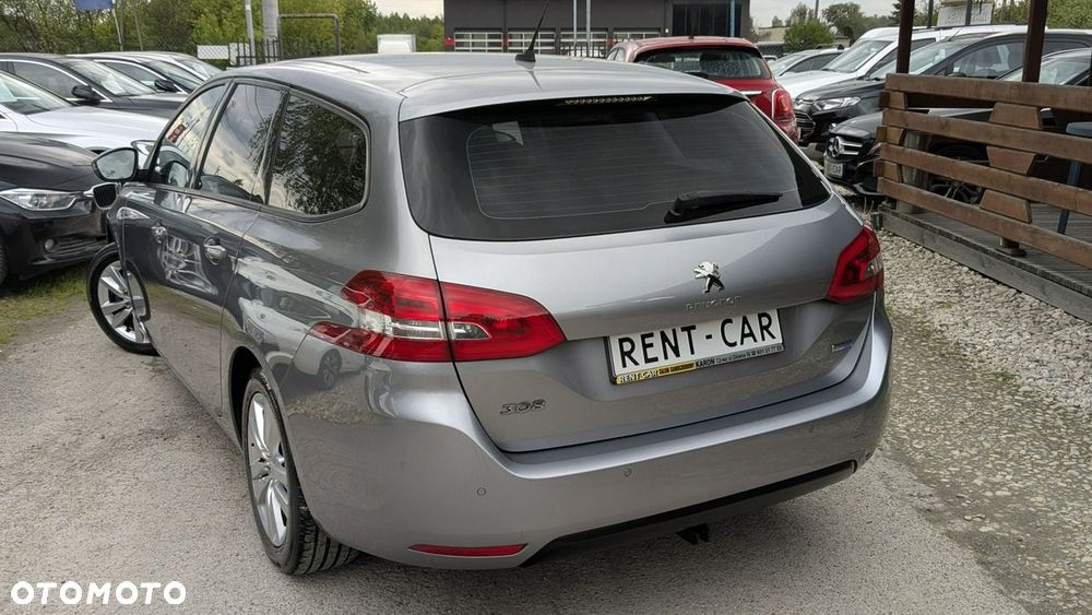Peugeot 308 - 13