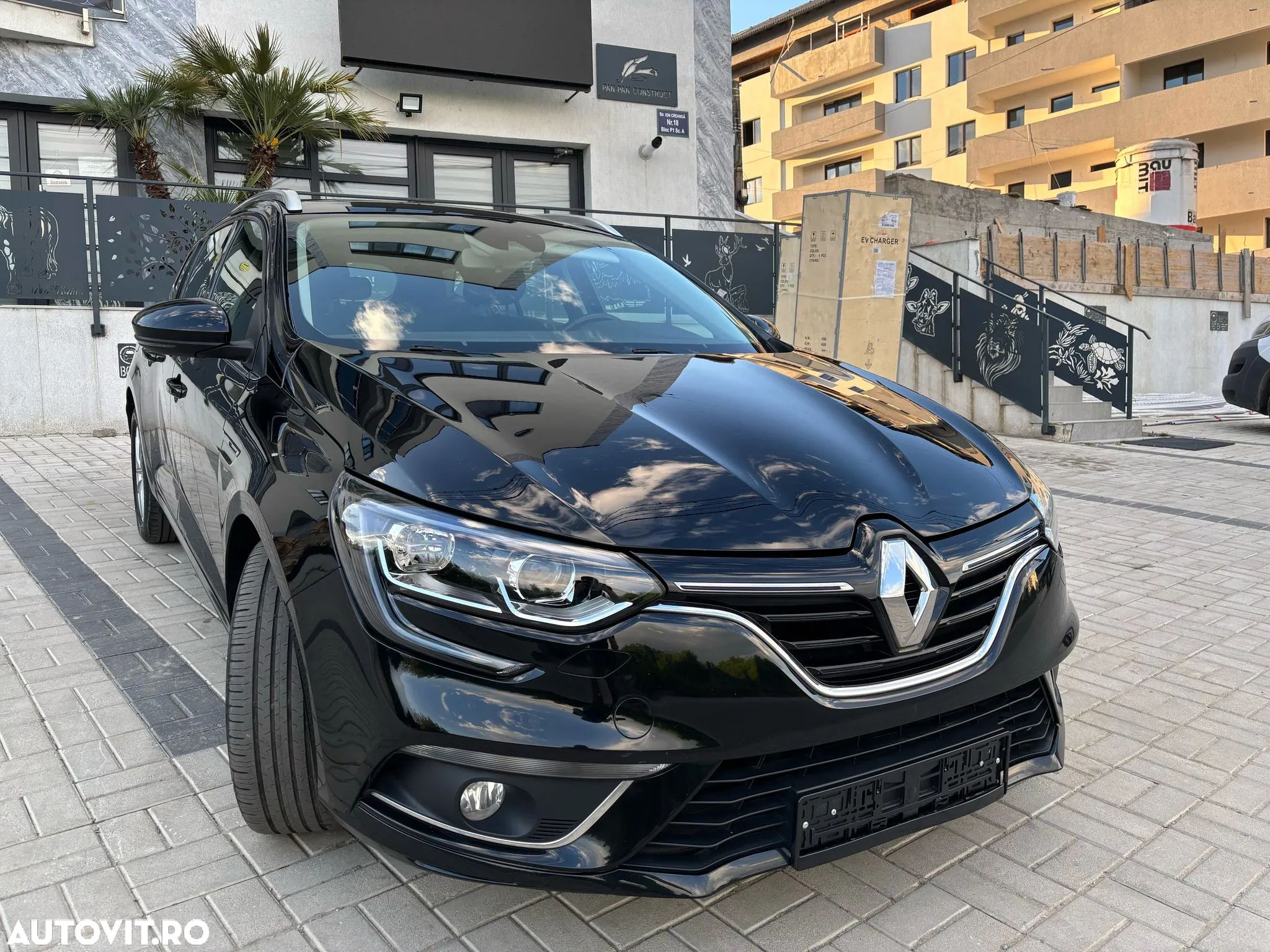Renault Megane 1.5 dCi Dynamique - 1