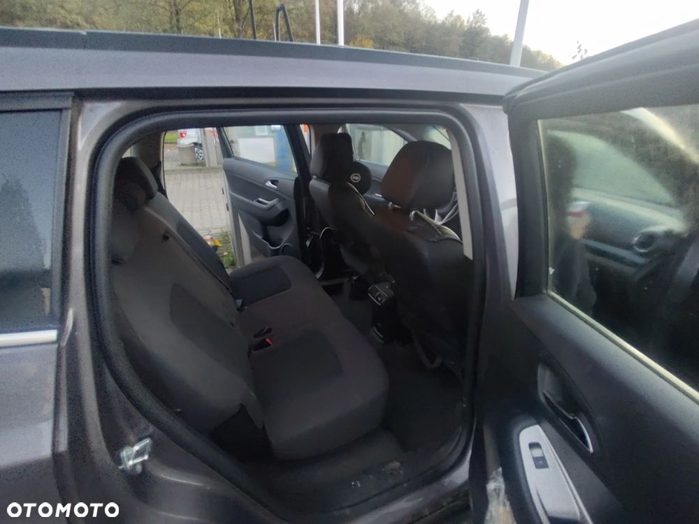 Chevrolet Orlando 2.0 D LTZ - 14