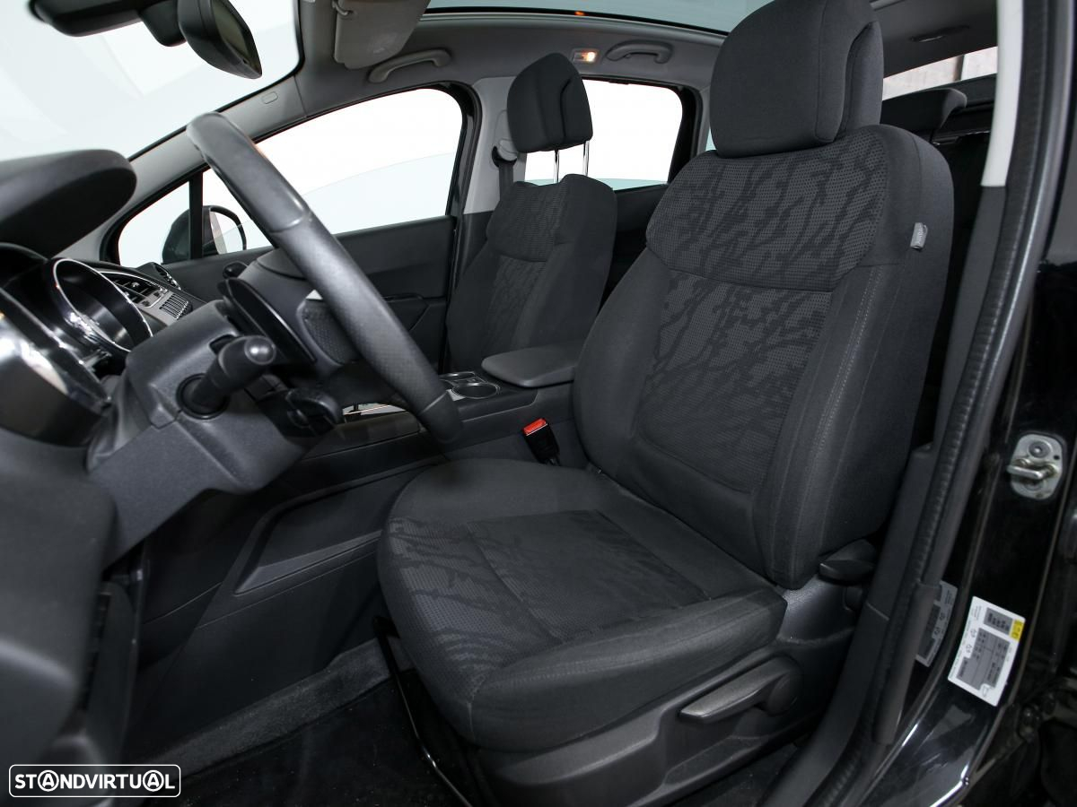 Peugeot 3008 1.6 e-HDi Allure 2-Tronic - 5
