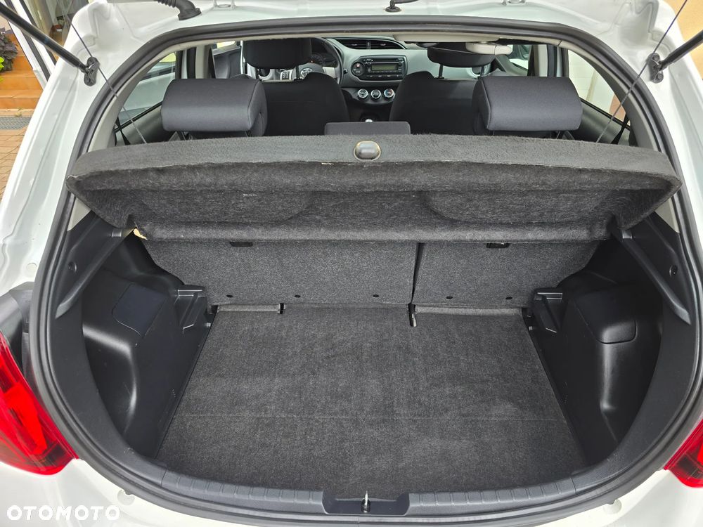 Toyota Yaris 1.0 Active EU6 - 11