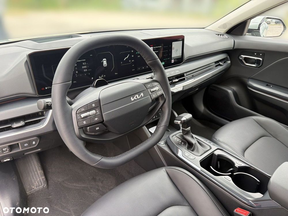Kia K4 - 10