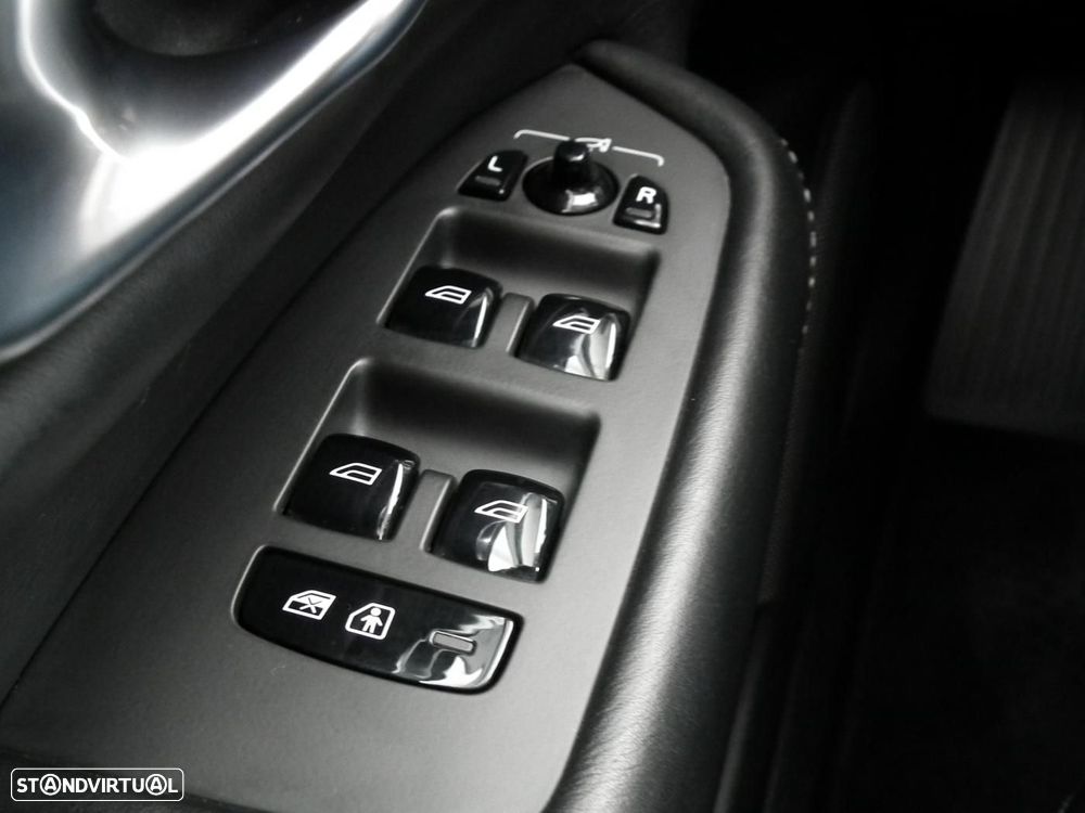 Volvo XC 90 2.0 D4 Inscription - 36