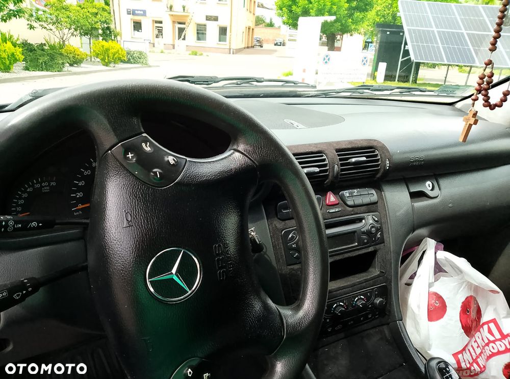 Mercedes-Benz Klasa C 180 T Classic - 6