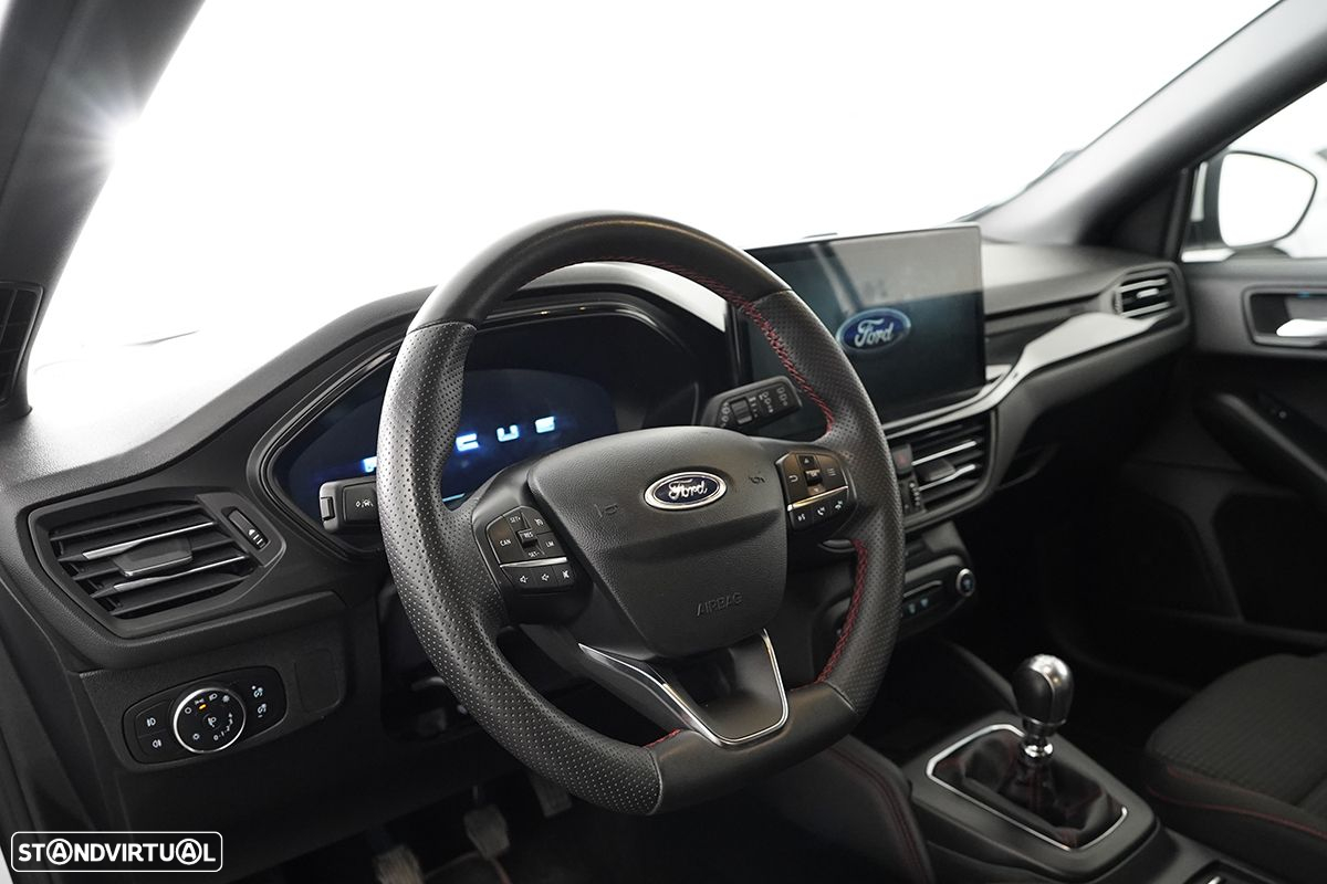 Ford Focus 1.0 EcoBoost MHEV ST-Line - 7
