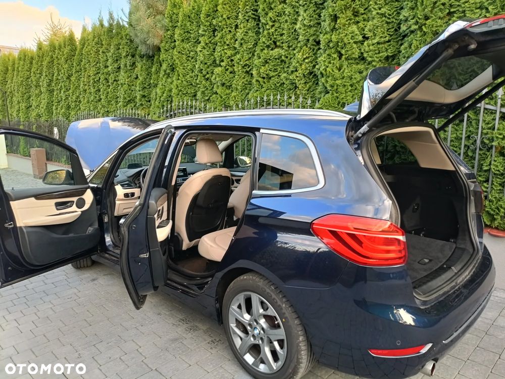 BMW Seria 2 218d Luxury Line sport - 10