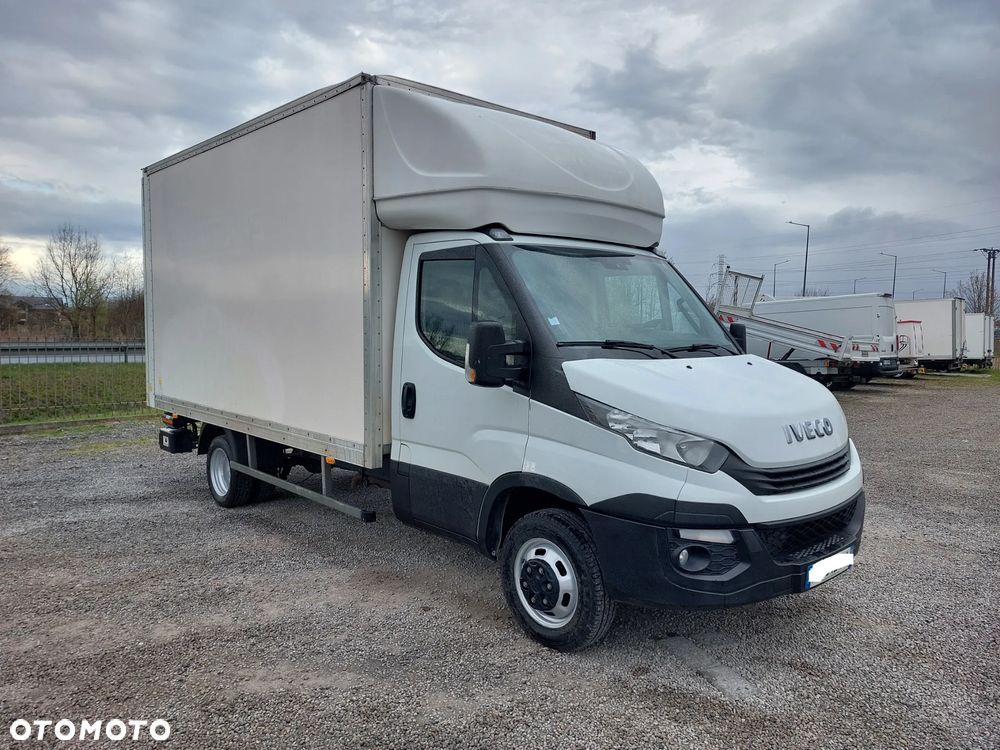 Iveco 35C/ silnik 3.0/ winda Dholandia 750 kg/ Francja - 2