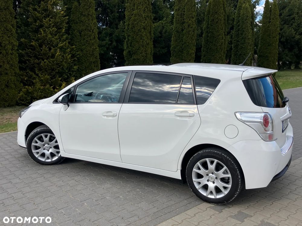 Toyota Verso 1.8 Sol - 8