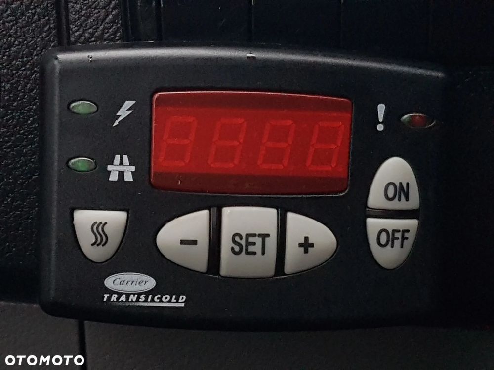 Mercedes-Benz SPRINTER WINDA CHŁODNIA AGREGAT IZOTERMA DŁUGI WYSOKI KLIMA 314 CDI - 21