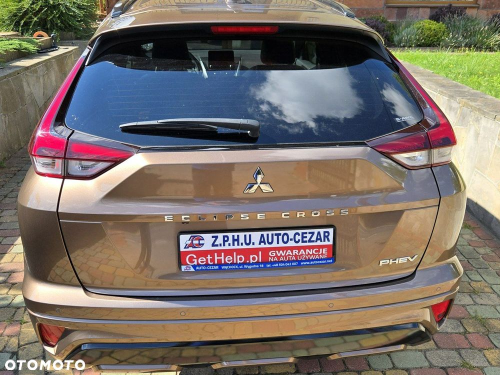 Mitsubishi Eclipse Cross - 12