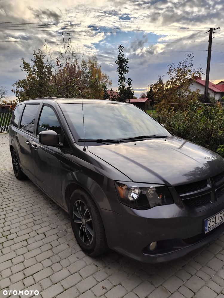 Dodge Grand Caravan 3.6 R/T - 7
