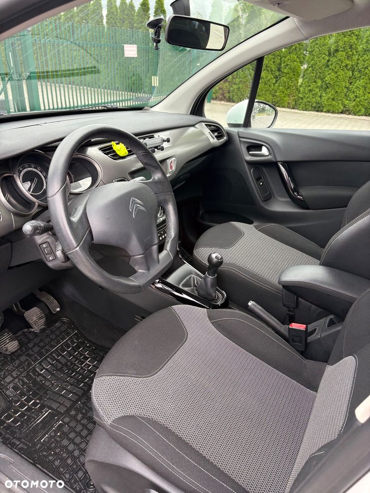 Citroën C3 1.2 PureTech Selection - 16