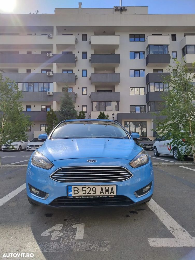 Ford Focus - 1
