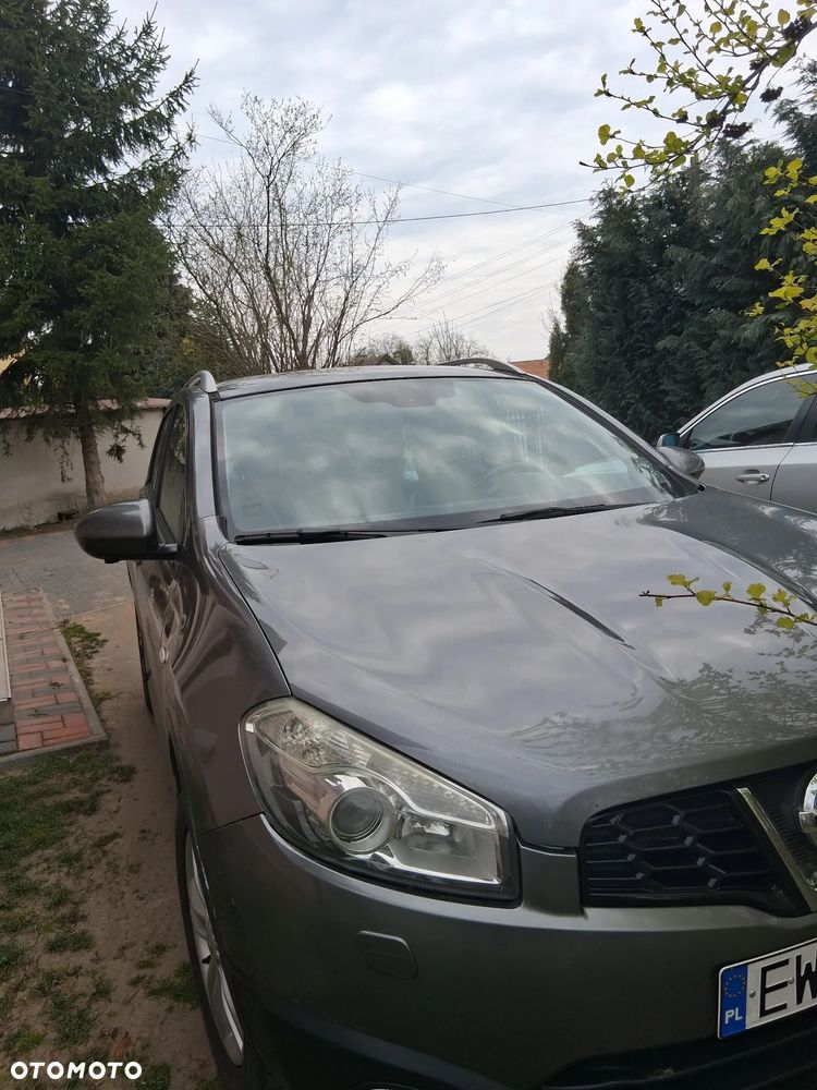 Nissan Qashqai 1.6 dCi DPF tekna - 1