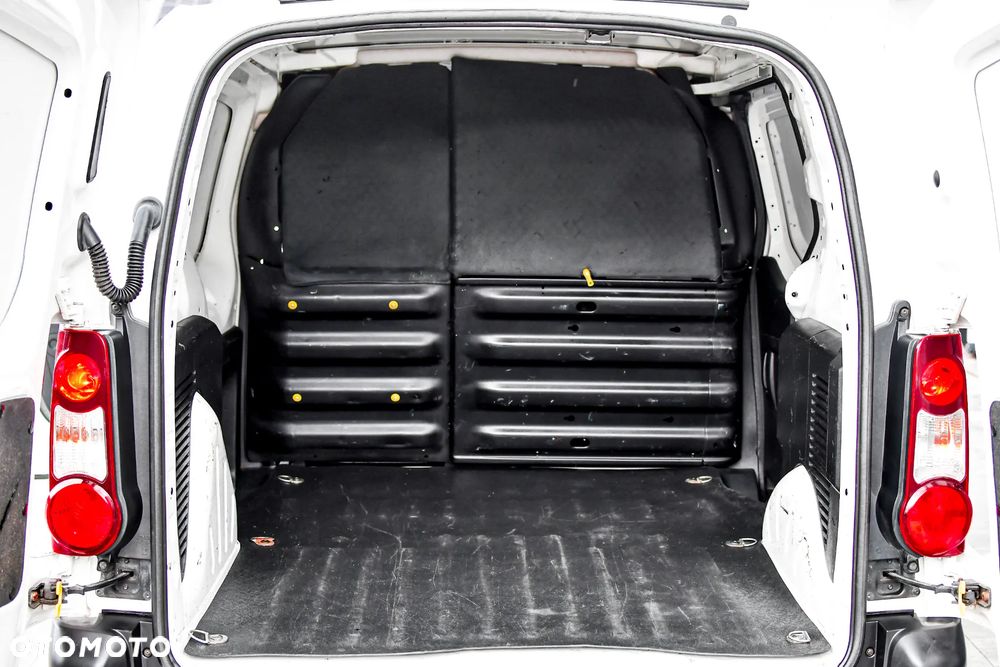 Citroën BERLINGO - 19